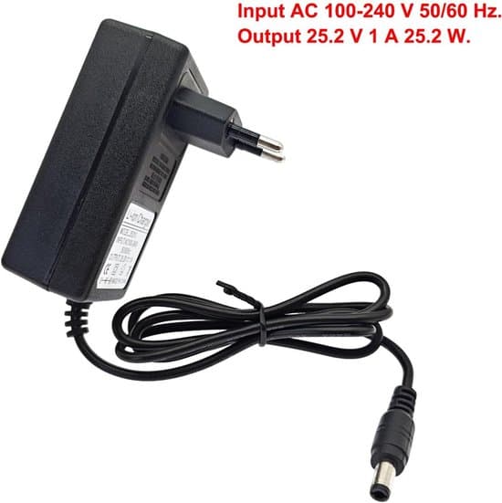 25.2V 1A Lithium Batterioplader Adapter til Li-ion med Indikatorlys