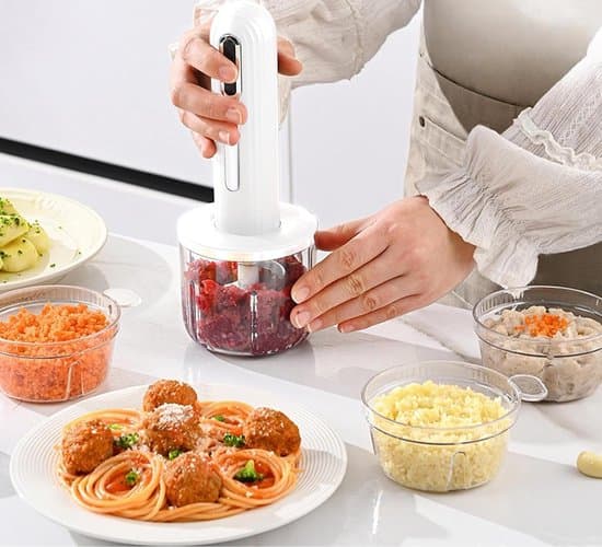 Trådløs USB-C Foodprocessor, 4-kops Minihakker med rustfri stålblade til køkken og camping