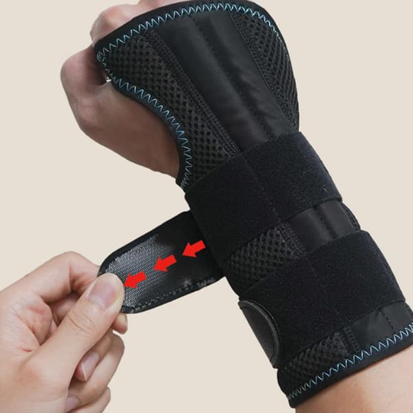 Justerbart håndledsbånd, højre håndledsortose, unisex, størrelse M.