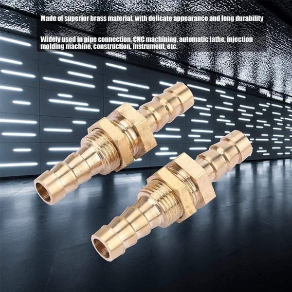 To 10 mm messing slangestuds-adaptere til slangeforbindelse.