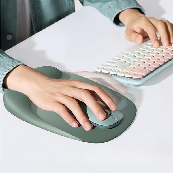 Musemåtte med håndledsstøtte, progressiv ergonomisk gaming musemåtte, glat silikone håndledsstøtte musemåtte, velegnet til kontor og hjem (sort).