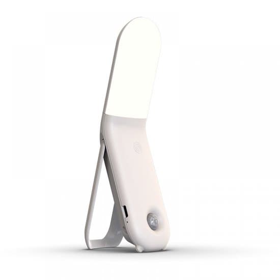 Dæmpbar LED-sensor natlampe til stikkontakt - 3-farvejustering - Hvid