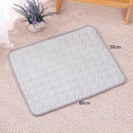 Kølemåtte til hunde og katte under 15 kg - Vaskbart sovetæppe til kæledyr - Medium, 60 x 50 cm - Grå