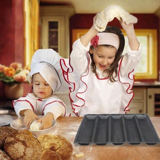 Silikone Baguetteforme - 5-slids Perforeret Non-Stick Brødbageplade - 46×34 mm - Sort