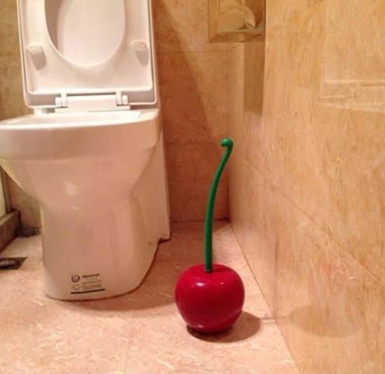 Kirsebærtræ toiletbørste med røde børster