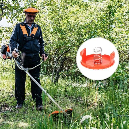 Spolelåg, 4-pak, ABS-materiale, egnet til Black-Decker RC-100-P plæneklippere.