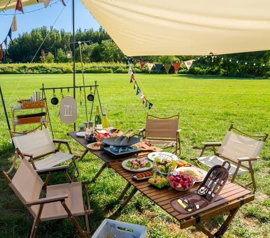 Kaffebrun resväska för campingköksutrustning och redskap