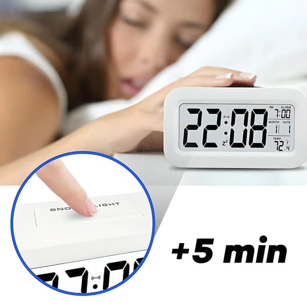 3D LED digital väggklocka med datum, temperatur, 12/24H-format och dimbar display (vit retrostil)