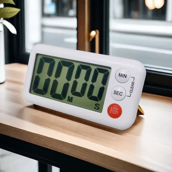 Vit magnetisk digital klassrumstimer.