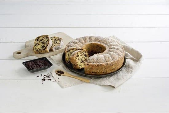 Kakformar, springform med platt och rörformad bas Ø 24 cm, svart metallic