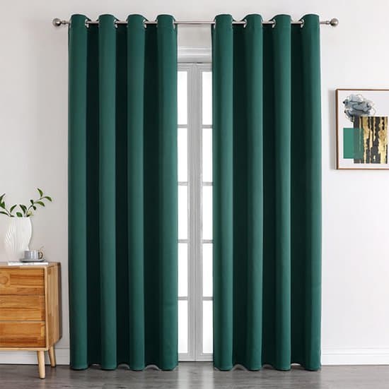 1-delt mørklægningsgardin - 132x160cm - Mørkegrøn - Polyester