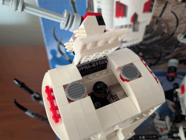 Lego 10192 Factory: Space Skulls with Box – Unique