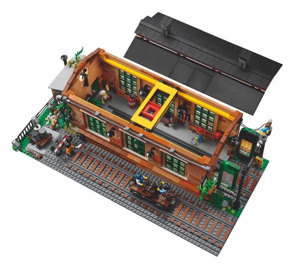 LEGO BrickLink 910033 Old Train Engine Shed