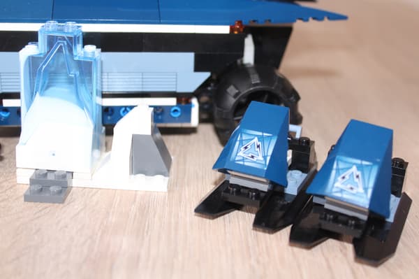 LEGO Alpha Team 4746 INSTRUCTIONS: Mobile Command Centre SET