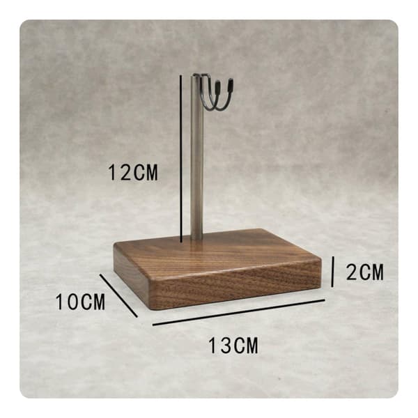 Action figure: Rectangular base