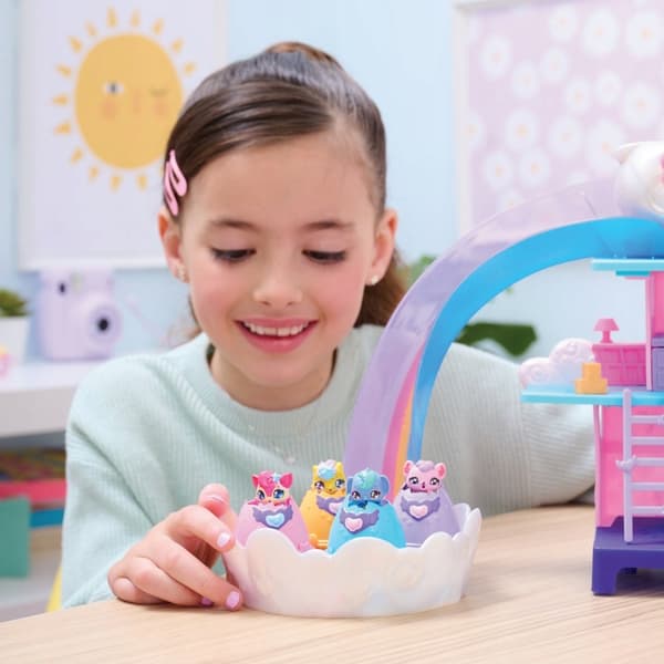 Hatchimals Alive Surprise: Pet Nursery – 4 Hatching Figures