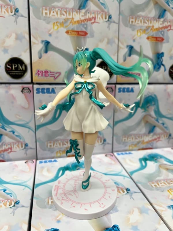 SEGA Hatsune Miku Suou Anniversary Anime Figure