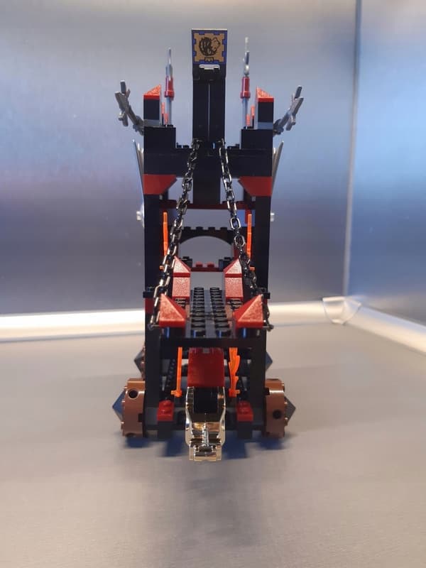 LEGO Castle 8800 Vladek's Siege Engine