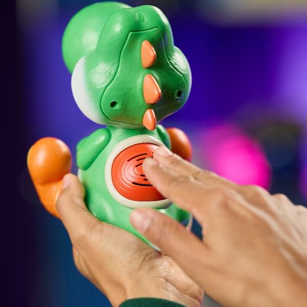 SUPER MARIO INTERACTIVE YOSHI FIGURINE IN A GALAXY FILM HATCHING EGG