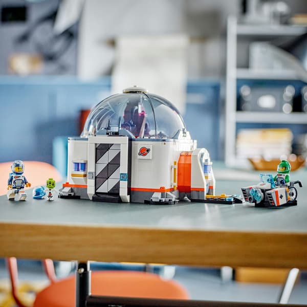 LEGO City 60439 Space Science Laboratory