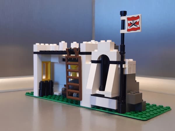 LEGO Pirates 6266 Cannon Cove (No. 3)