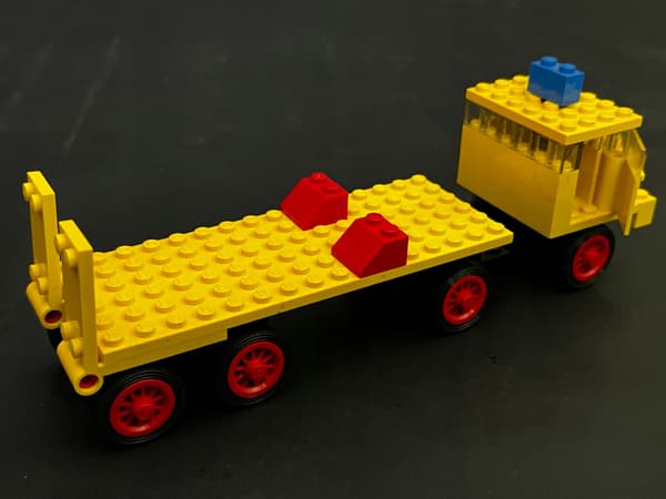 376 LEGO Truck with Excavator