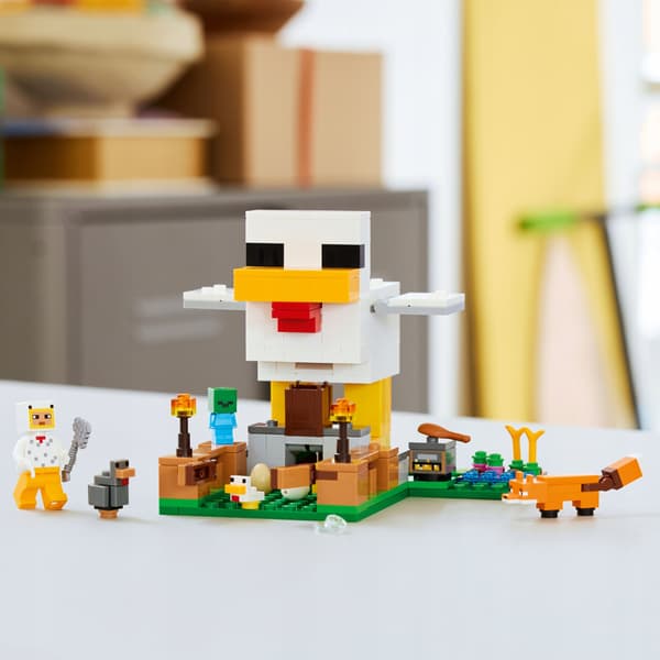 LEGO Minecraft 21585 Chicken Farm, building bricks