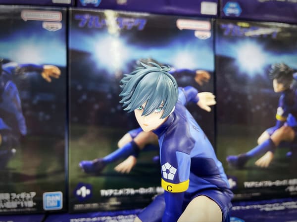 ANIME FIGURE: Blue Lock – Rin Itoshi ‘Blue Prison’ Eleven Banpresto