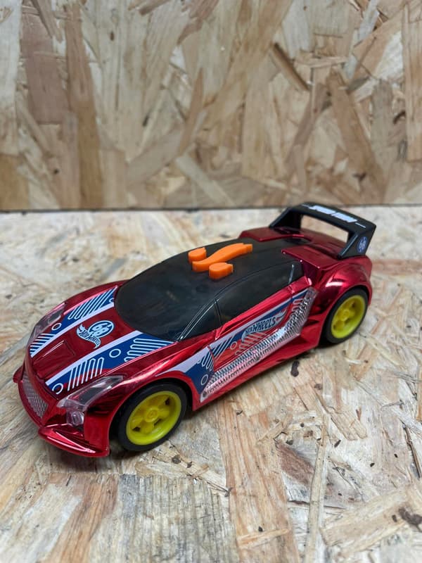 HOTWHEELS RED CAR