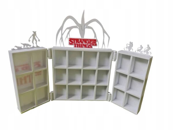 Collectors’ figurine shelf – Retro sci-fi style display organiser