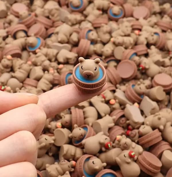 30 PIECES 3D Capybara Figurines – KAPIBARA MINI RANDOM FIGURINES