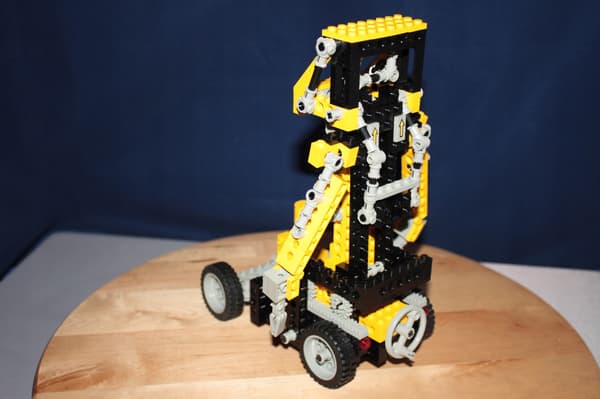 Lego Technic 8852 Robot