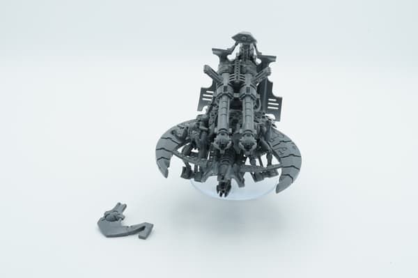 Warhammer 40k Necrons Annihilation Barge plastic model