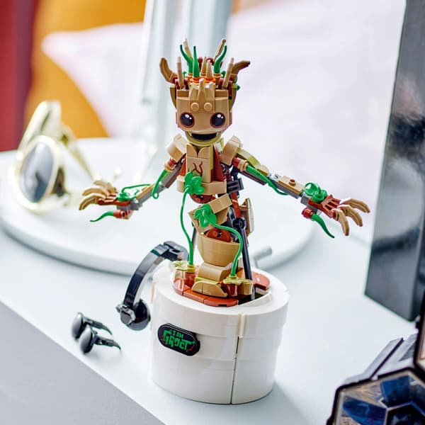 LEGO Marvel Super Heroes Dancing Groot 76297