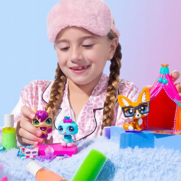 LITTLEST PET SHOP Slumber Squad Play Pack – Set of 3 figures
