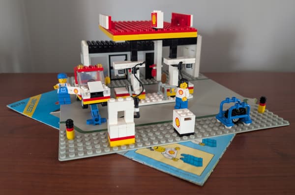 Lego 6378 Shell Petrol Station
