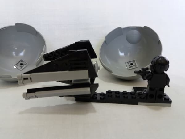 LEGO 9676 TIE Interceptor & Death Star