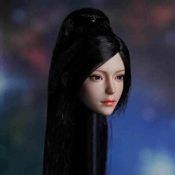 Female action figure – Head style a
