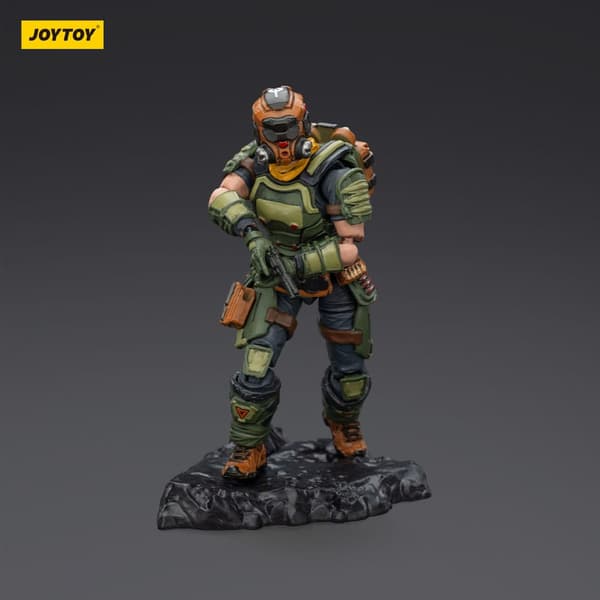 Dark Source Assaulter Stephen 7 cm figurine