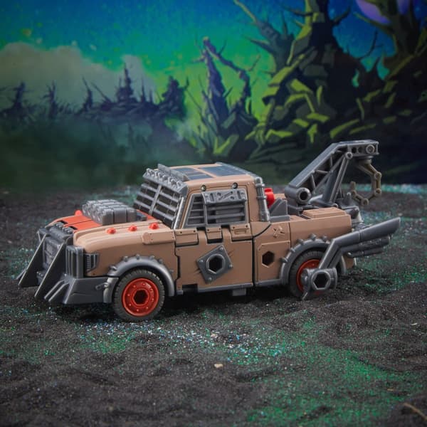 Transformers Legacy Evolution Scraphook figurine