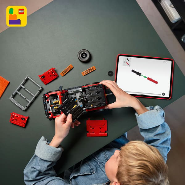 LEGO Technic 42213 Ford Bronco SUV + FREE PDF CATALOGUE