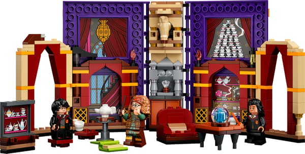 Lego 76396 Moments at Hogwarts: Divination Class