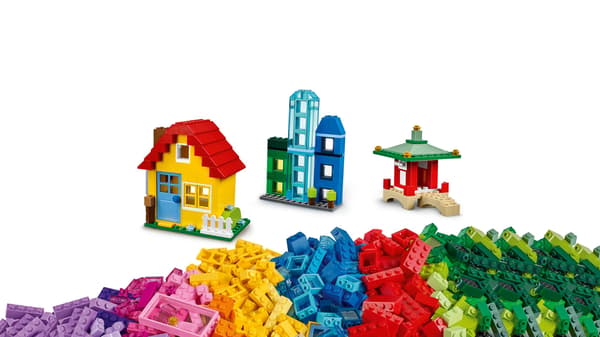 LEGO 10703 Classic – Creative Builder Set – Townhouses