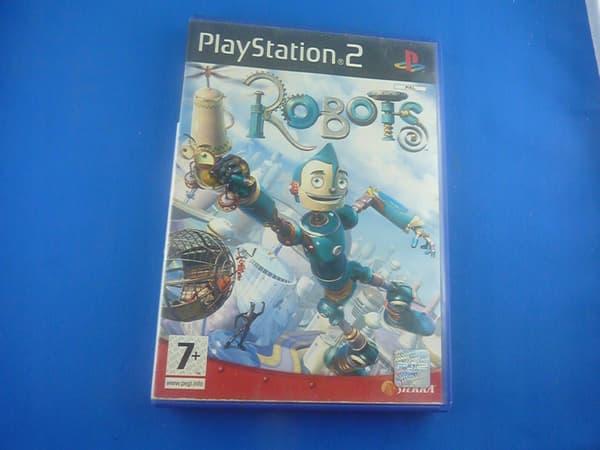 ROBOTS album – in excellent condition – complete PS2 set