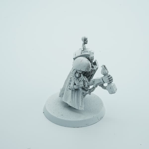Warhammer 40k Imperial Fists Captain Lysander Finecast miniature