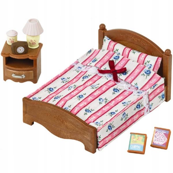 Sylvanian Families. Epoch Double Bed