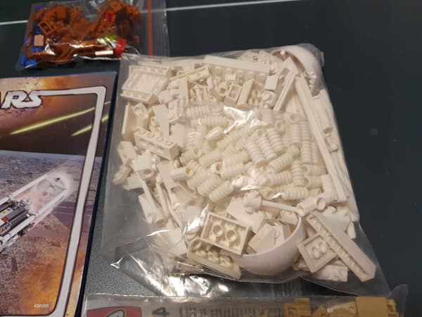 LEGO Star Wars 10134 Y-wing Attack Starfighter – UCS
