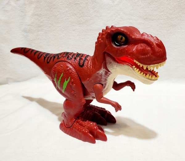 ZURU Interactive Dinosaur: Walks, Glows, Makes Sounds – Attacking T-Rex (Red)