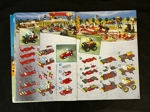 260 LEGO Ideas Book