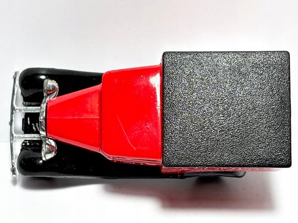 MATCHBOX MODEL A FORD VAN (B20)